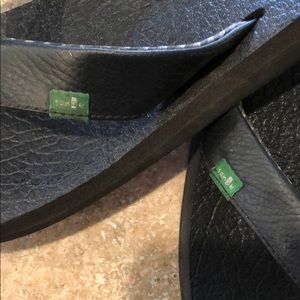 Sanuk Shoes - BLACK SANUK YOGA MAT SANDALS Sanuk Shoes - BLACK SANUK YOGA MAT SANDALS